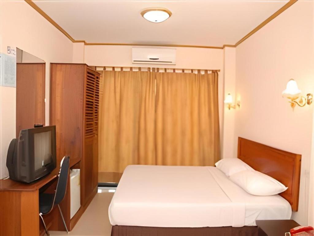 Chaleunehoung Hotel В'єнтьян Екстер'єр фото