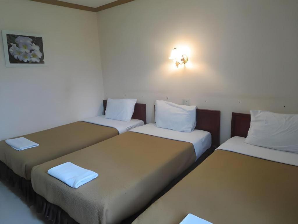 Chaleunehoung Hotel В'єнтьян Екстер'єр фото