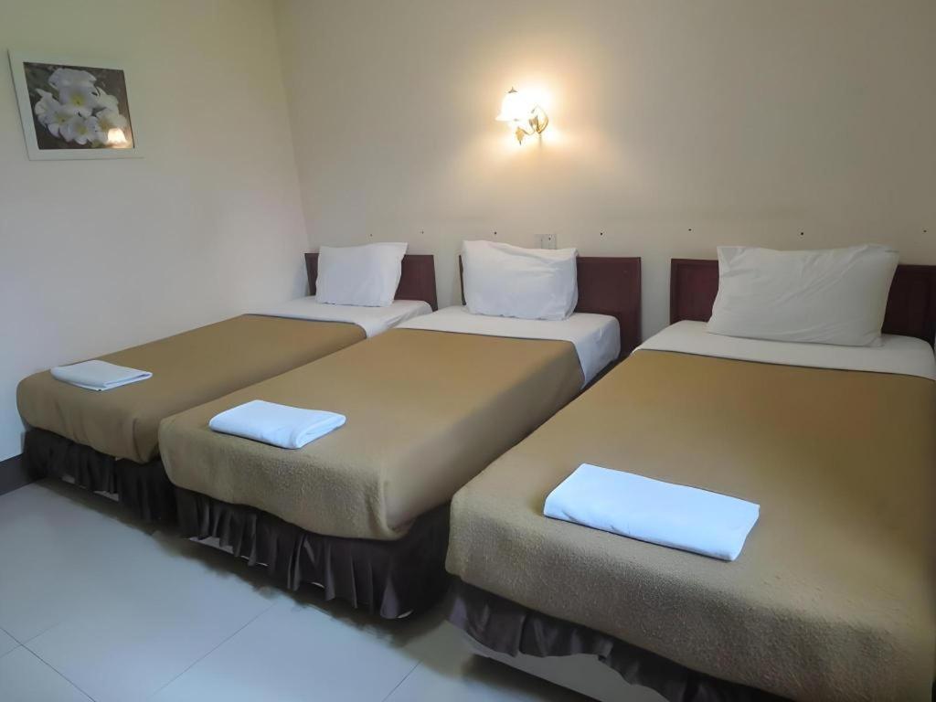 Chaleunehoung Hotel В'єнтьян Екстер'єр фото