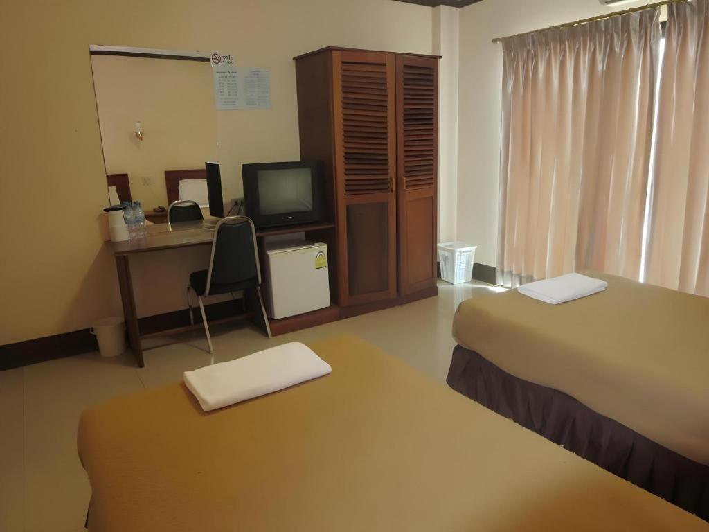 Chaleunehoung Hotel В'єнтьян Екстер'єр фото